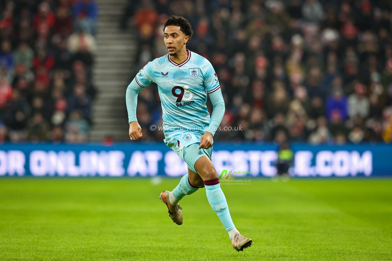 Lyle Foster of Burnley during the Premier League match Sunderland vs Burnley at Stadium Of Light, Sunderland, United Kingdom, 2nd February 2026

(Photo by Alfie Cosgrove/News Images)