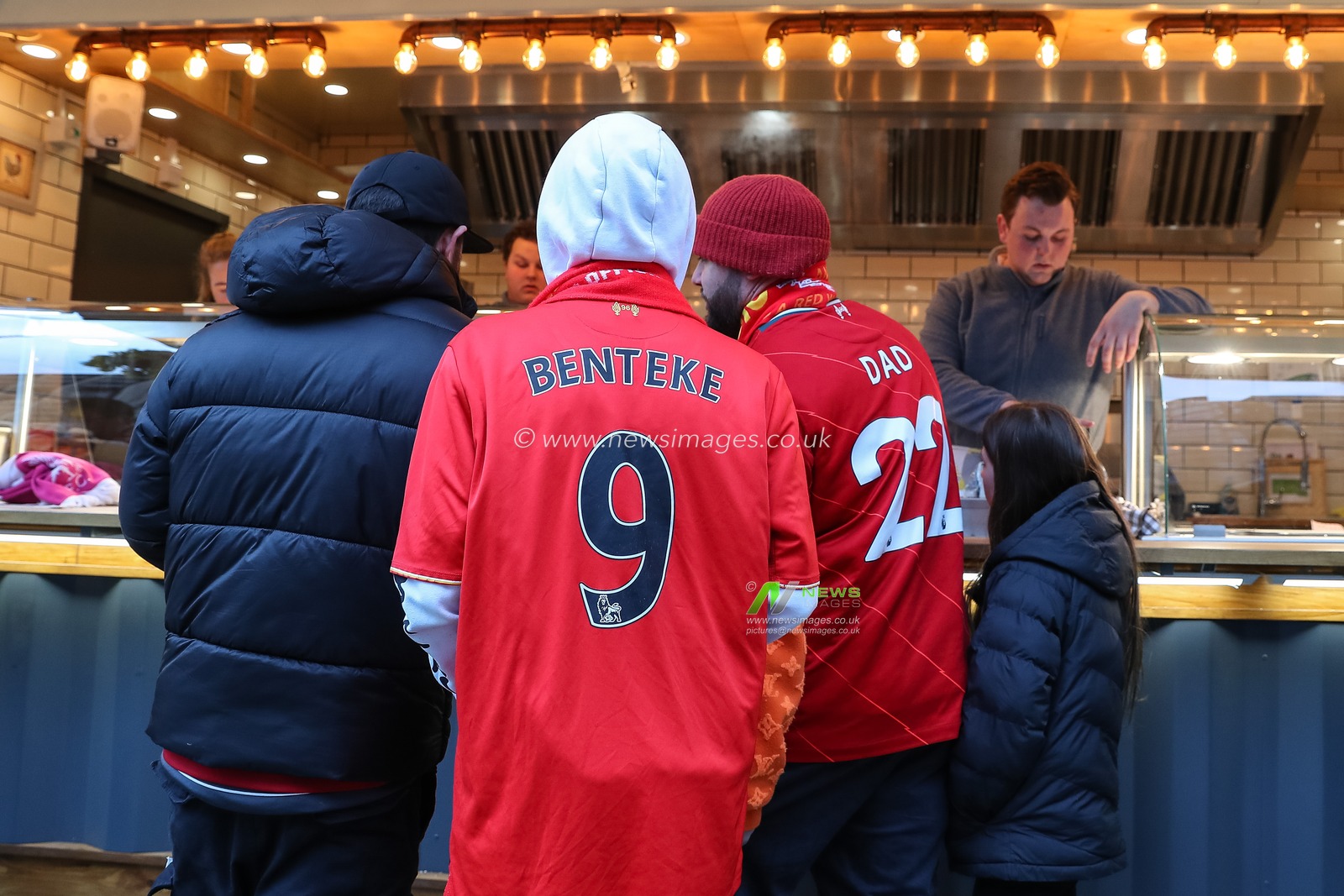 Liverpool fans buy food outside Wembley during the Carabao Cup Final match Chelsea vs Liverpool at Wembley Stadium, London, United Kingdom, 25th February 2024

(Photo by Gareth Evans/News Images)
