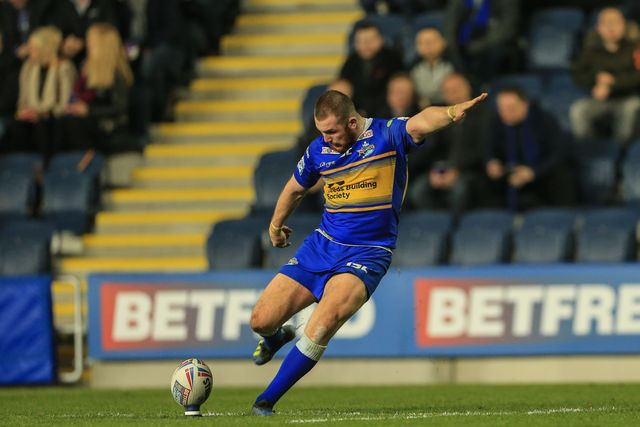 Betfred Super League round 8 Leeds Rhinos vs Castleford Tigers