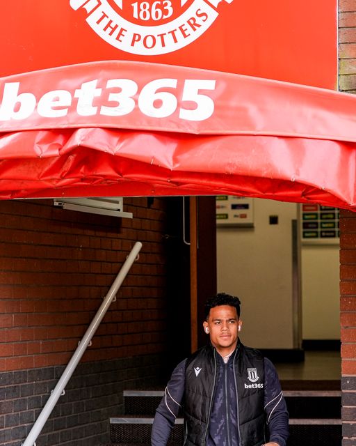 Million Manhoef of Stoke City walks out of the tunnel to inspect the pitch prior to kick off during the Sky Bet Championship match Stoke City vs Blackburn Rovers at Bet365 Stadium, Stoke On Trent, United Kingdom on 11 April 2026

(Photo by Maynard Manyowa/News Images)