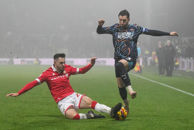 Sky Bet League 1 Wrexham v Blackpool