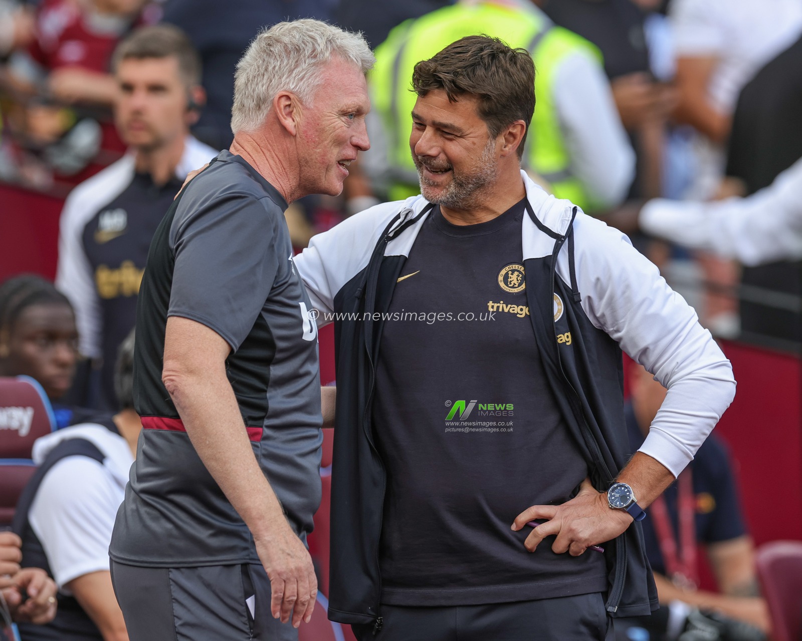 David Moyes manager of West Ham United and Mauricio Pochettino manager of Chelsea in discussion during the Premier League match West Ham United vs Chelsea at London Stadium, London, United Kingdom, 20th August 2023

(Photo by Mark Cosgrove/News Images)
