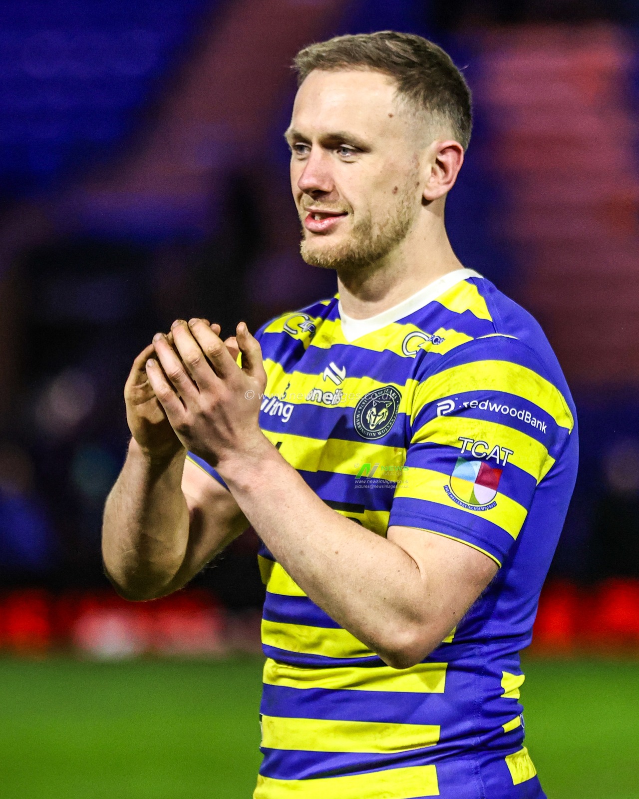 Ben Currie of Warrington Wolves applauds the fans after the game during the Betfred Super League Round 3 match Warrington Wolves vs Wakefield Trinity at The Halliwell Jones Stadium, Warrington, United Kingdom on 28 February 2026

(Photo by Alfie Cosgrove/News Images)