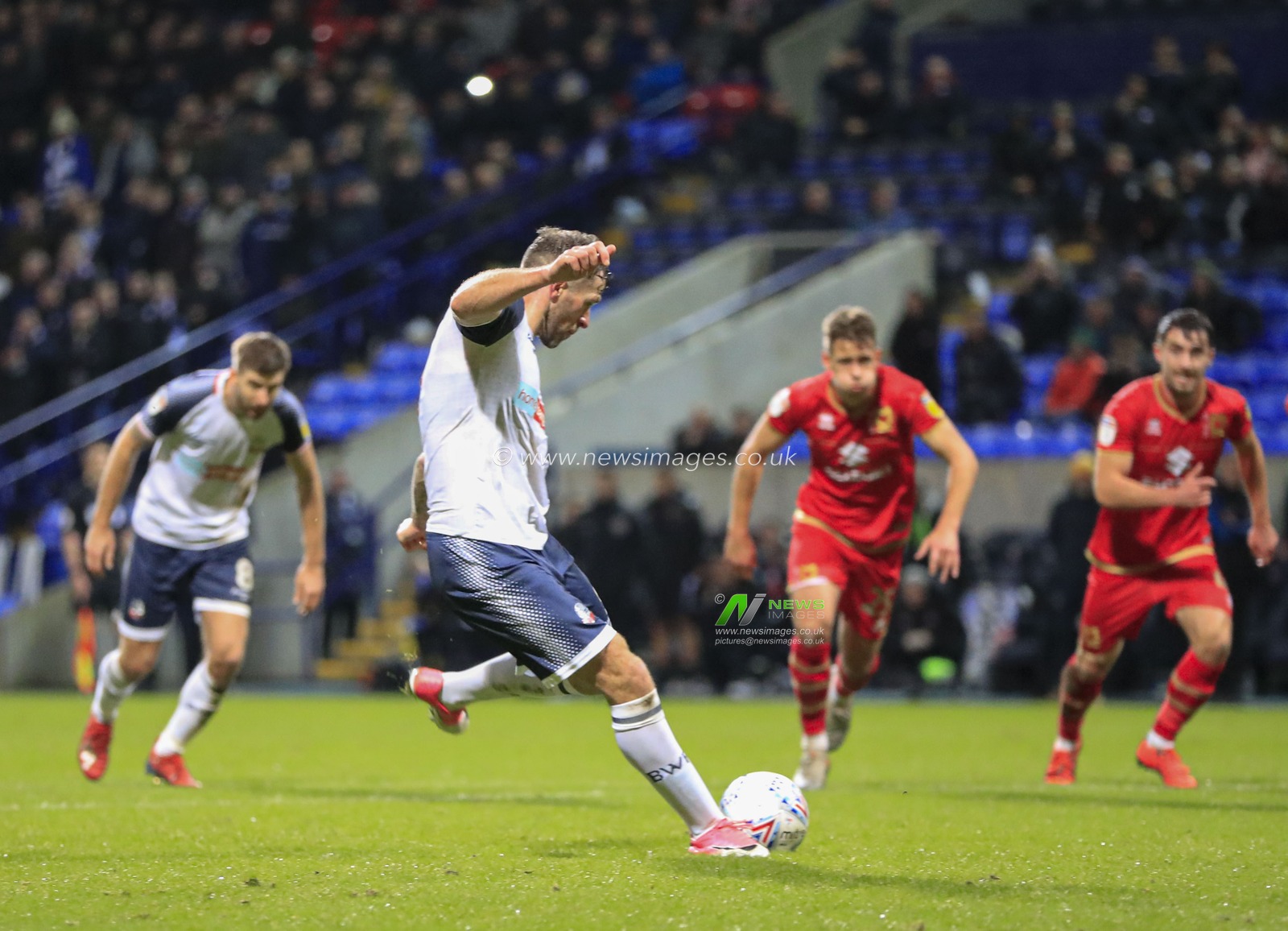 16th November 2019, University of Bolton Stadium, Bolton, England; Sky Bet League 1, Bolton Wanderers v MK Dons : Daryl Murphy (9) of Bolton Wanderers takes a 90th minute penalty which is saved

Credit: Conor Molloy/News Images