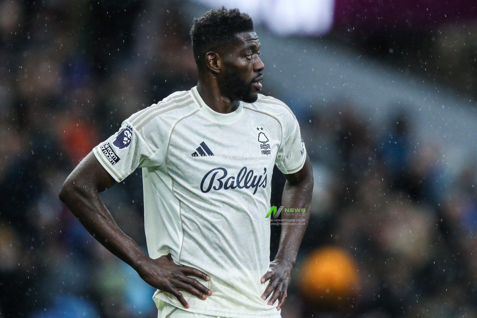 Ibrahim Sangare of Nottingham Forest during the Premier League match Burnley vs Nottingham Forest at Turf Moor, Burnley, United Kingdom, 20th September 2025

(Photo by Jorge Horsted/News Images)