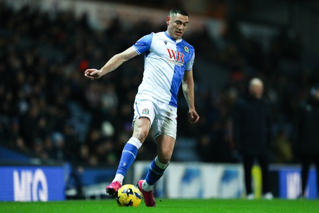 Lewis Miller of Blackburn Rovers with ball at his feet during the Sky Bet Championship match Blackburn Rovers vs Sheffield Wednesday at Ewood Park, Blackburn, United Kingdom, 3rd February 2026

(Photo by Jorge Horsted/News Images)