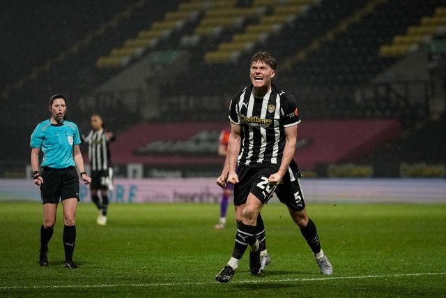 Scott Robertson of Notts County celebrates his goal to make it 1-0 during the Sky Bet League 2 match Notts County vs Gillingham at Meadow Lane, Nottingham, United Kingdom, 3rd February 2026

(Photo by Maynard Manyowa/News Images)