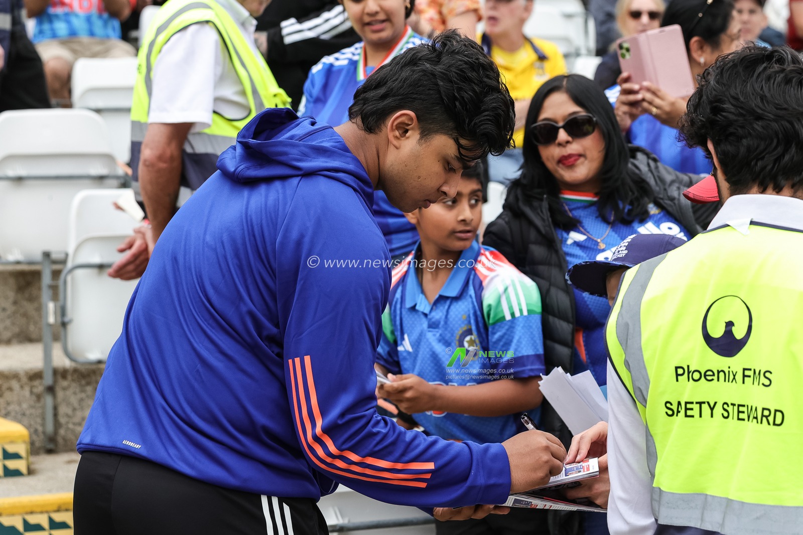 15 year old Vaibhav Sooryavanshi of India sings a fans bat in the pre-game warm up session during the First Vitality T20 International match England vs India at Banks Homes Riverside Stadium, Chester-le-street, United Kingdom on 01 July 2026

(Photo by Mark Cosgrove/News Images)
