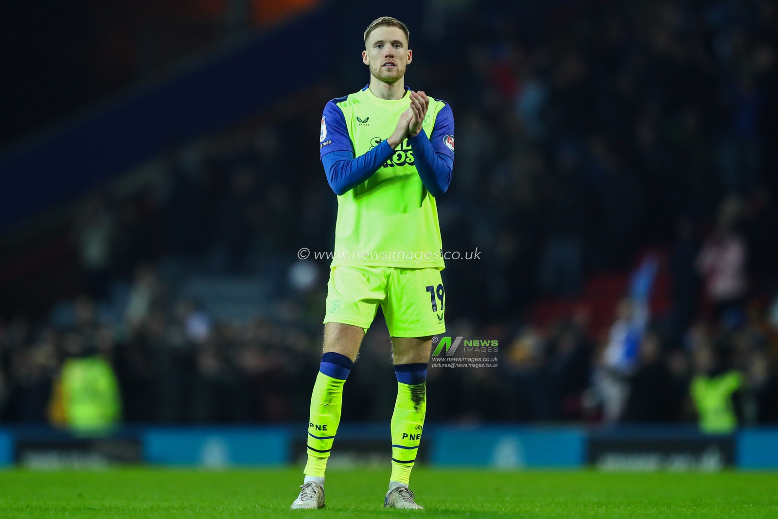 Lewis Gibson of Preston North End claps fans during the Sky Bet Championship match Blackburn Rovers vs Preston North End at Ewood Park, Blackburn, United Kingdom on 20 February 2026

(Photo by Jorge Horsted/News Images)