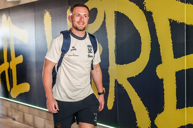 Ben Currie of Warrington Wolves arrives during the Betfred Super League round 12 match Warrington Wolves vs Bradford Bulls at The Halliwell Jones Stadium, Warrington, United Kingdom on 24 May 2026

(Photo by Alfie Cosgrove/News Images)