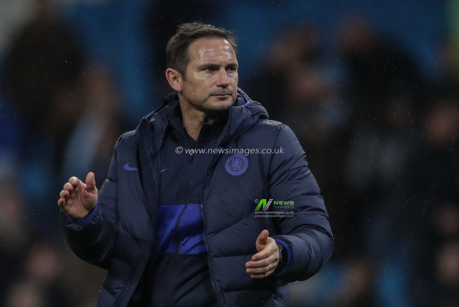 23rd November 2019, Etihad Stadium, Manchester, England; Premier League, Manchester City v Chelsea : Frank Lampard manager of Chelsea applauds the traveling fans 

Credit: Mark Cosgrove/News Images
