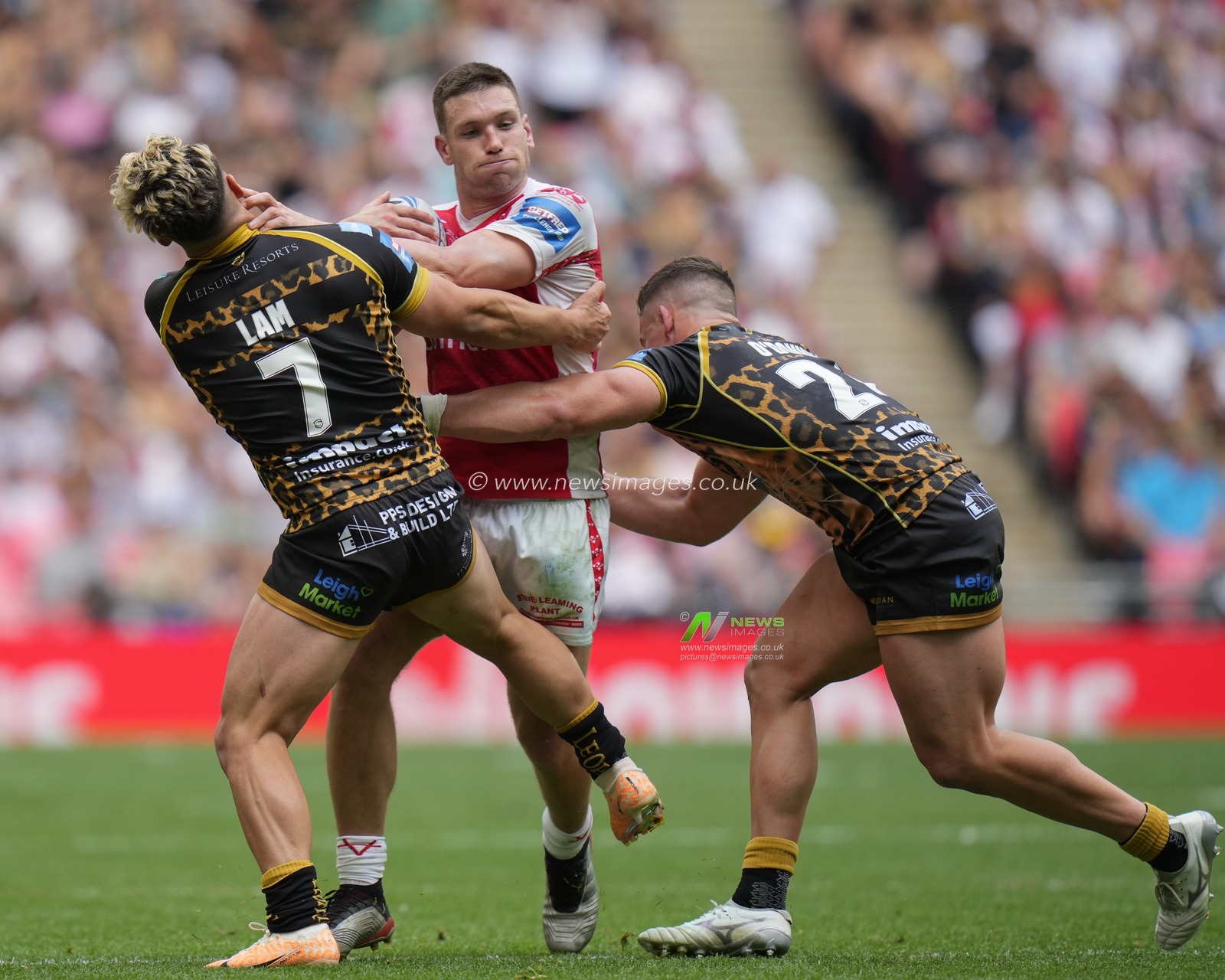 Tom Opacic #3 of Hull KR hands off Lachlan Lam #7 of Leigh Leopards during the Betfred Challenge Cup match Hull KR vs Leigh Leopards at Wembley Stadium, London, United Kingdom, 12th August 2023

(Photo by Steve Flynn/News Images)