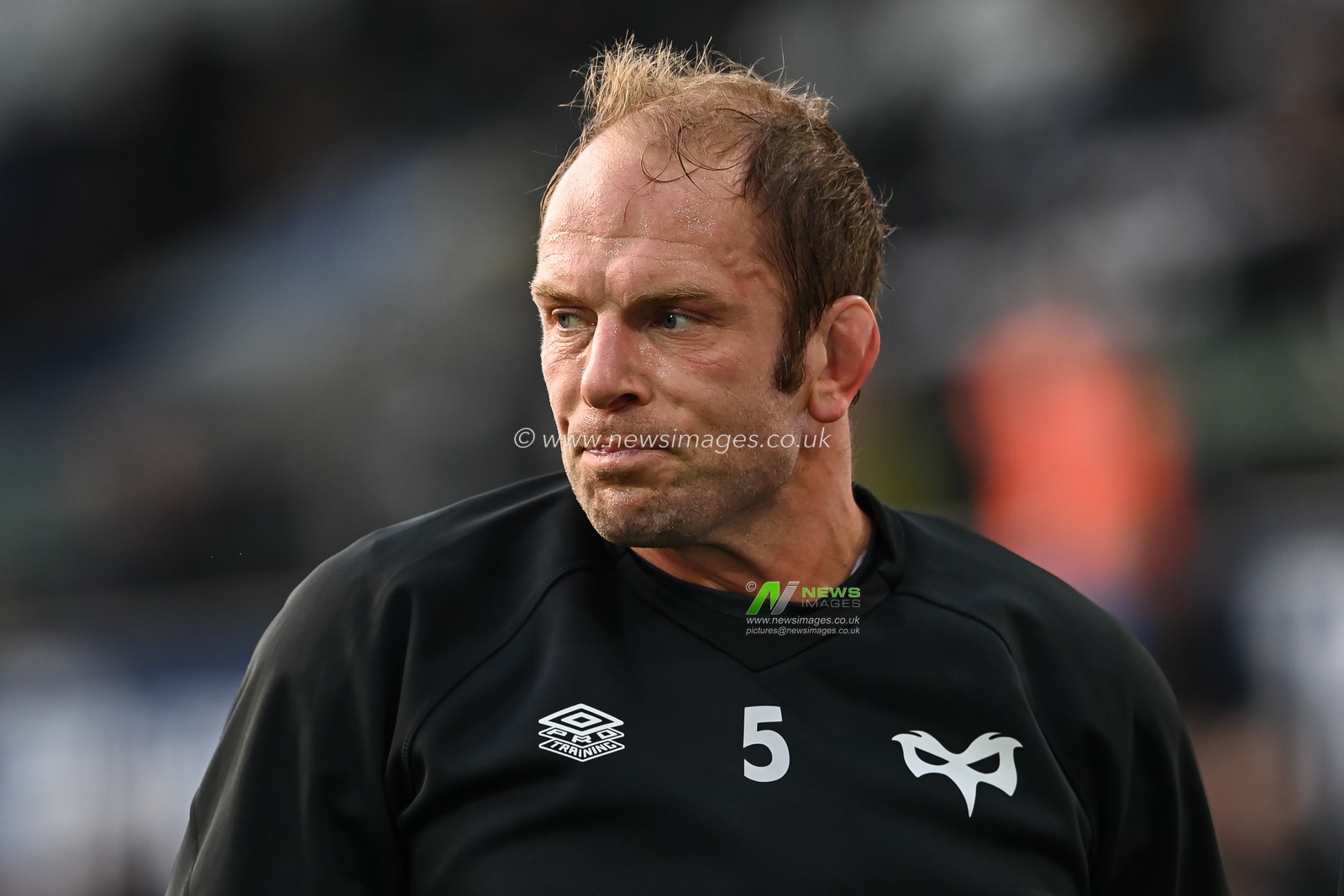 Alun Wyn Jones of Ospreys during pre match warm up