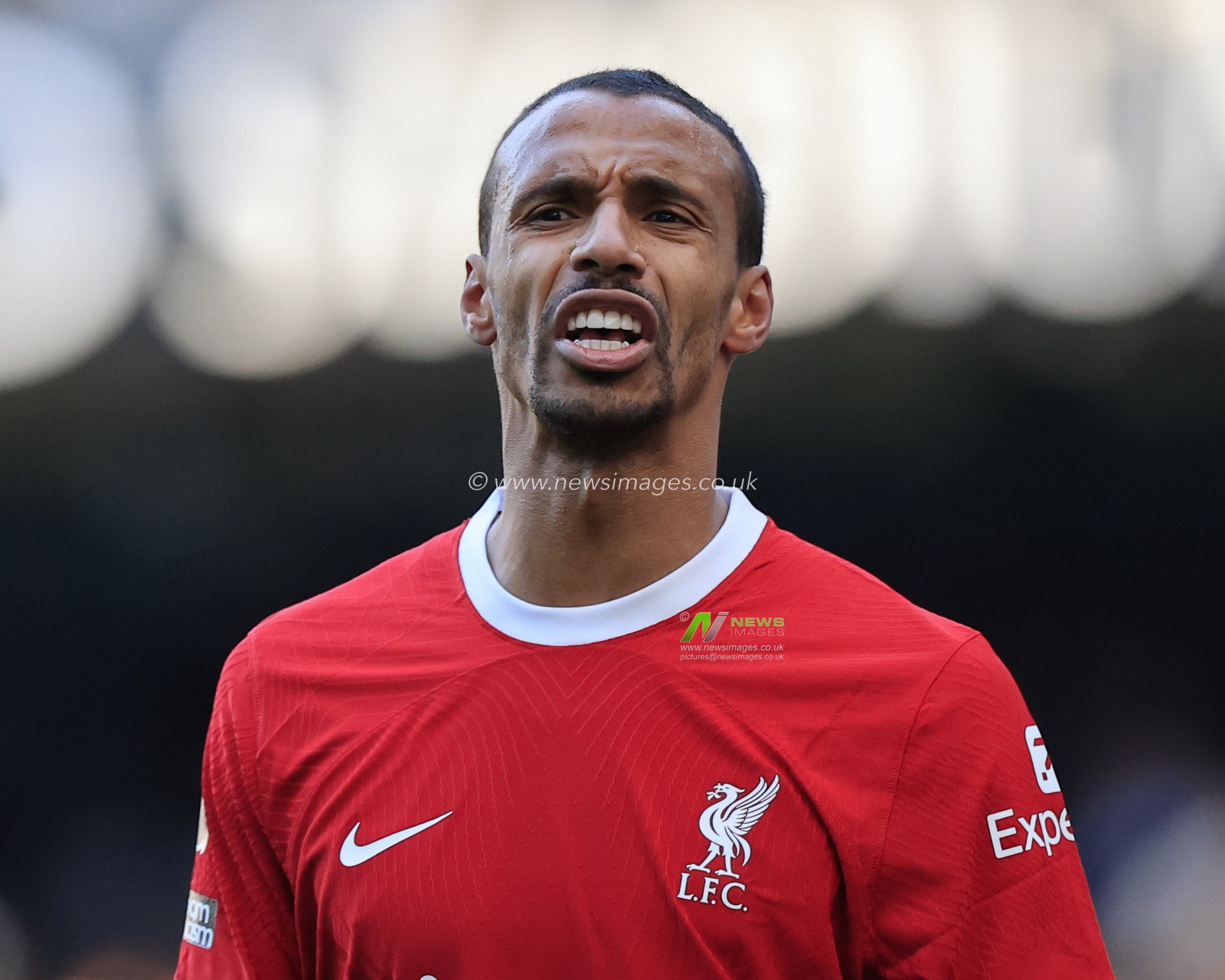 Joel Matip #32 of Liverpool during the Premier League match Manchester City vs Liverpool at Etihad Stadium, Manchester, United Kingdom, 25th November 2023

(Photo by Conor Molloy/News Images)