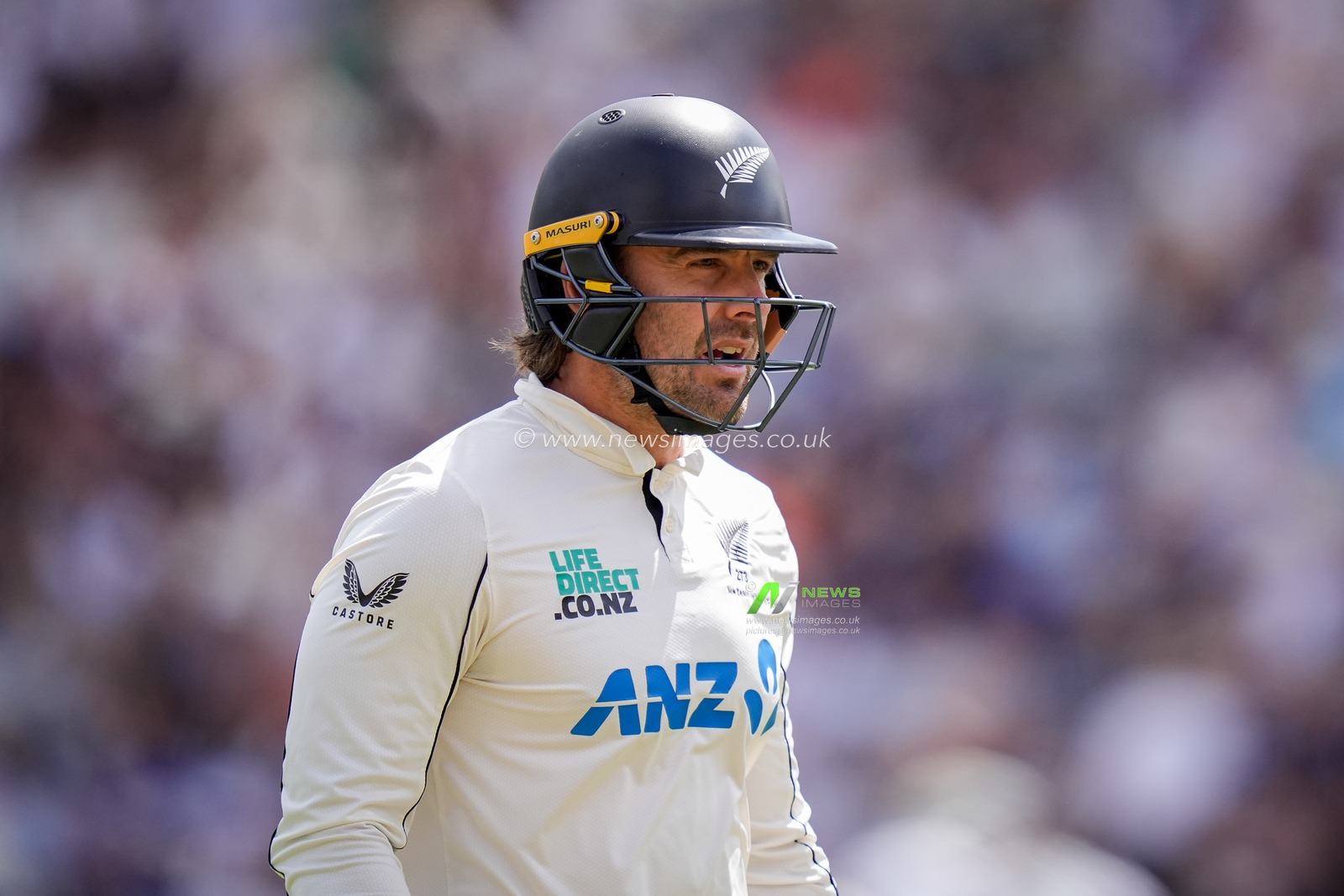 Tom Blundell of New Zealand walks off after being dismissed during the 3rd Rothesay Test Match Day 4 match England vs New Zealand at Trent Bridge, Nottingham, United Kingdom on 28 June 2026

(Photo by Maynard Manyowa/News Images)