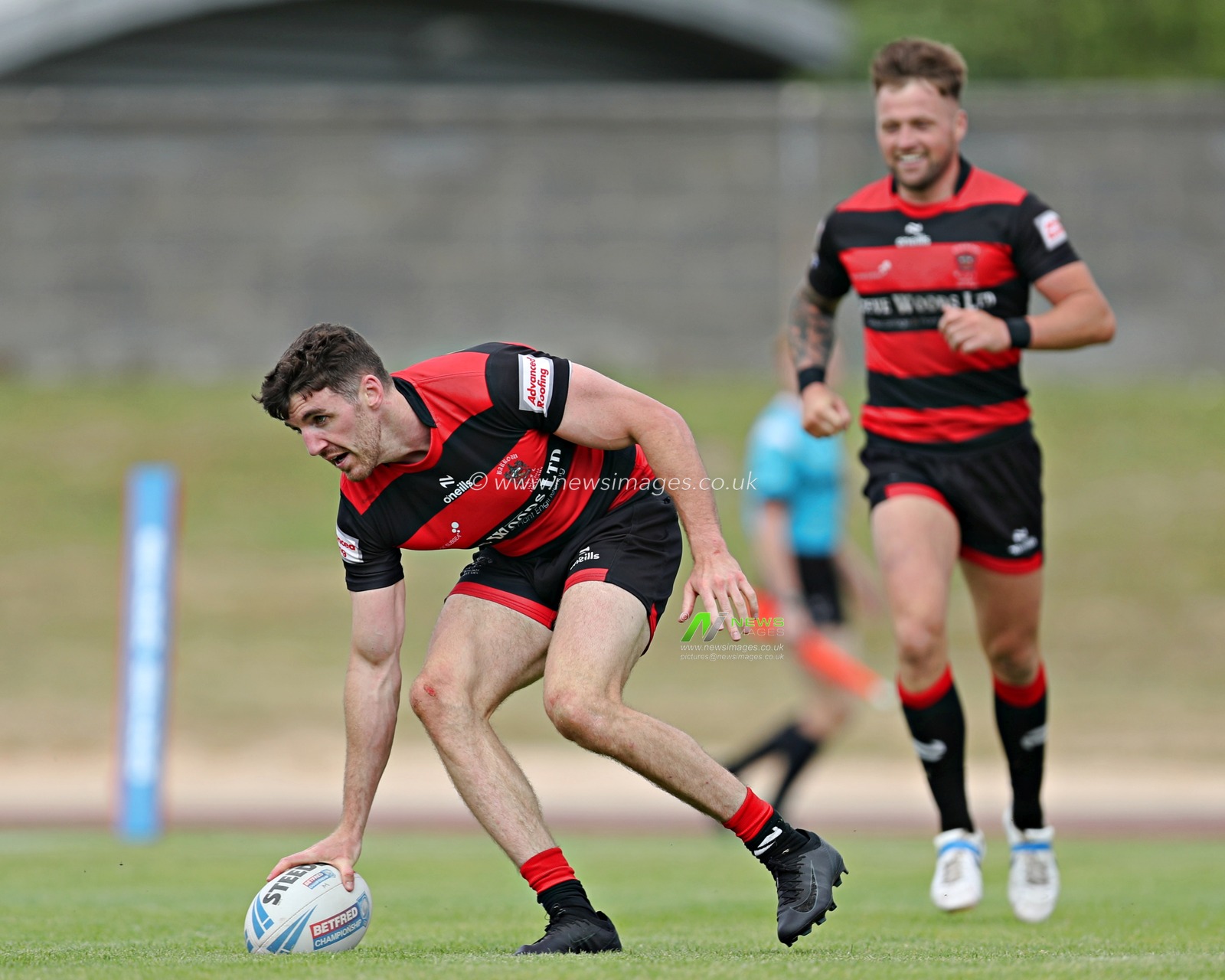 Shane Toal of Barrow Raiders scores his third try during the Betfred Championship match Hunslet RLFC vs Barrow Raiders at South Leeds Stadium, Leeds, United Kingdom, 22nd June 2025

(Photo by Sam Eaden/News Images)
