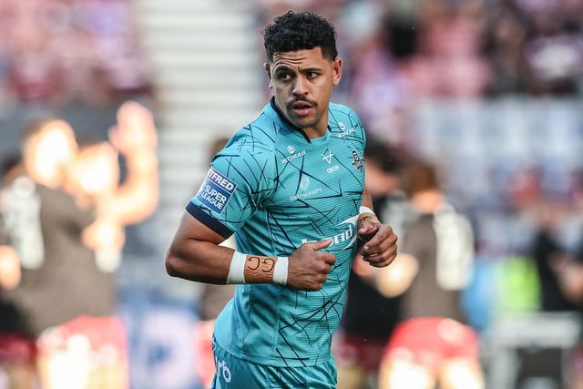 Jacob Gagai of Huddersfield Giants during pre-game warm up during the Betfred Super League round 18 match Wigan Warriors vs Huddersfield Giants at The Brick Community Stadium, Wigan, United Kingdom, 11th July 2025

(Photo by Alfie Cosgrove/News Images)
