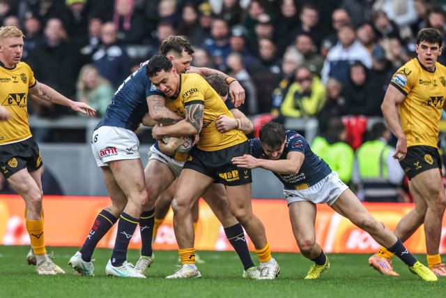 Daejarn Asi of Castleford Tigers is tackled during the Betfred Super League round 4 match Leeds Rhinos vs Castleford Tigers at AMT Headingley Stadium, Leeds, United Kingdom on 08 March 2026

(Photo by Alfie Cosgrove/News Images)