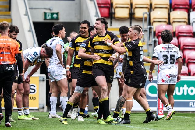 Betfred Super League round 12 York Knights v Castleford Tigers