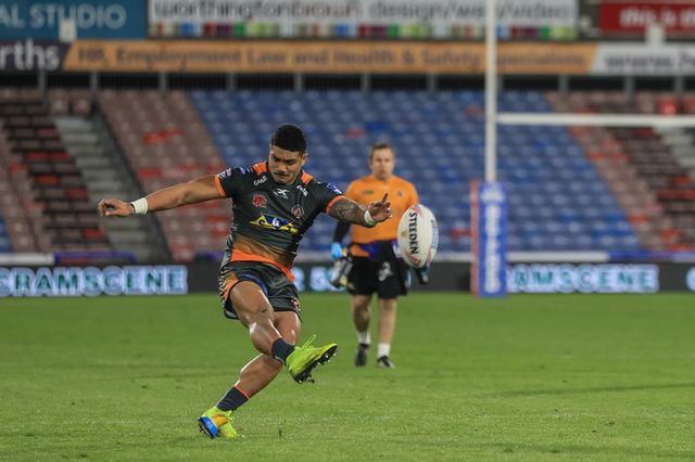Betfred Super League Round 10 Huddersfield Giants vs Castleford Tigers