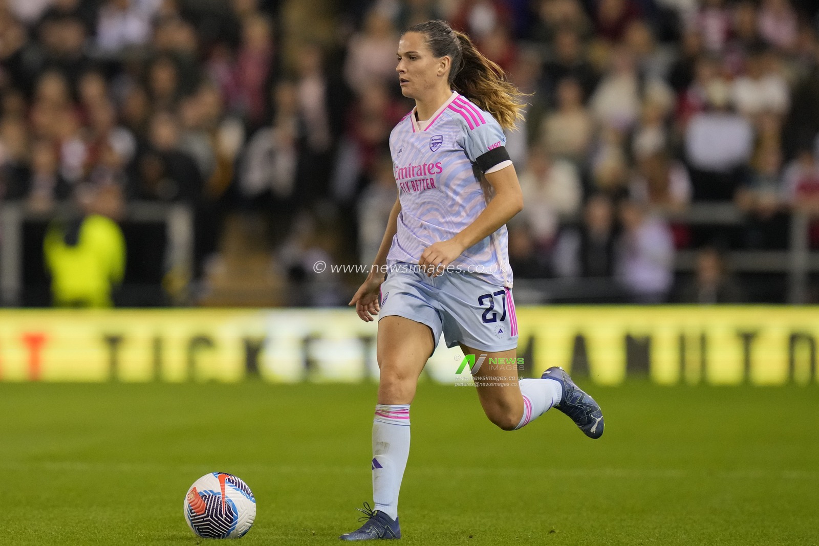 Laia Codina #27 of Arsenal Women during the The FA Women's Super League match Manchester United Women vs Arsenal Women at Leigh Sports Village, Leigh, United Kingdom, 6th October 2023

(Photo by Steve Flynn/News Images)