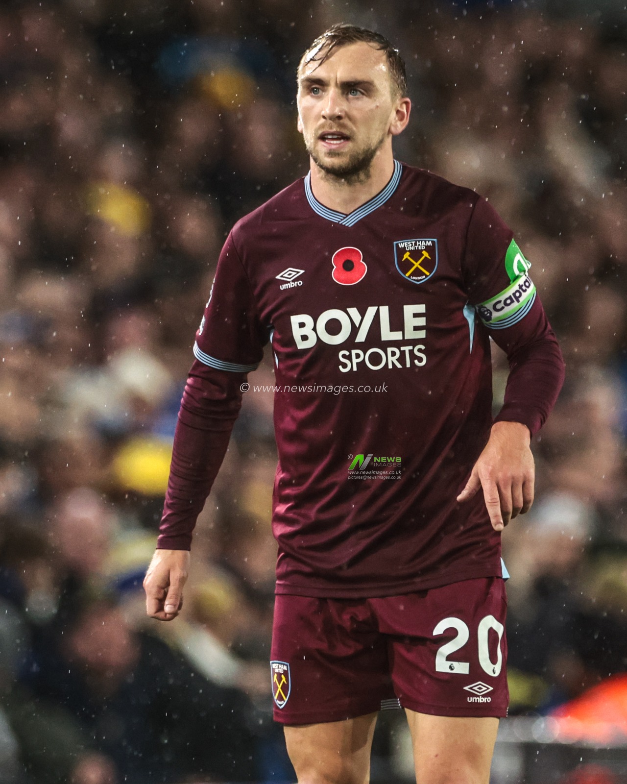 Jarrod Bowen of West Ham United during the Premier League match Leeds United vs West Ham United at Elland Road, Leeds, United Kingdom, 24th October 2025

(Photo by Mark Cosgrove/News Images)