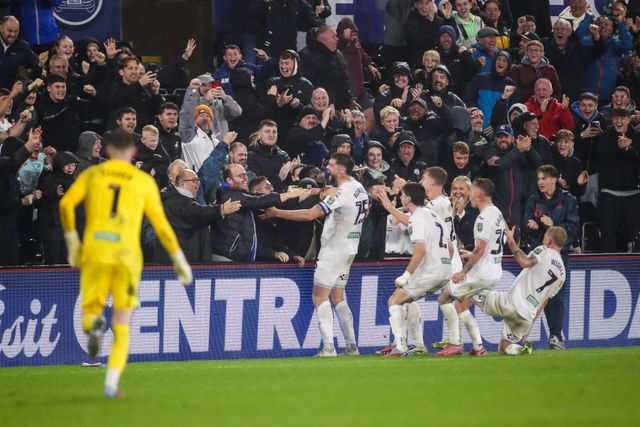 Cameron Burgess of Swansea City celebrates scoring his teams third and winning goal during the Carabao Cup 3rd Round Swansea City vs Nottingham Forest at Swansea.com Stadium, Swansea, United Kingdom, 17th September 2025

(Photo by Andrew Lewis/News Images)