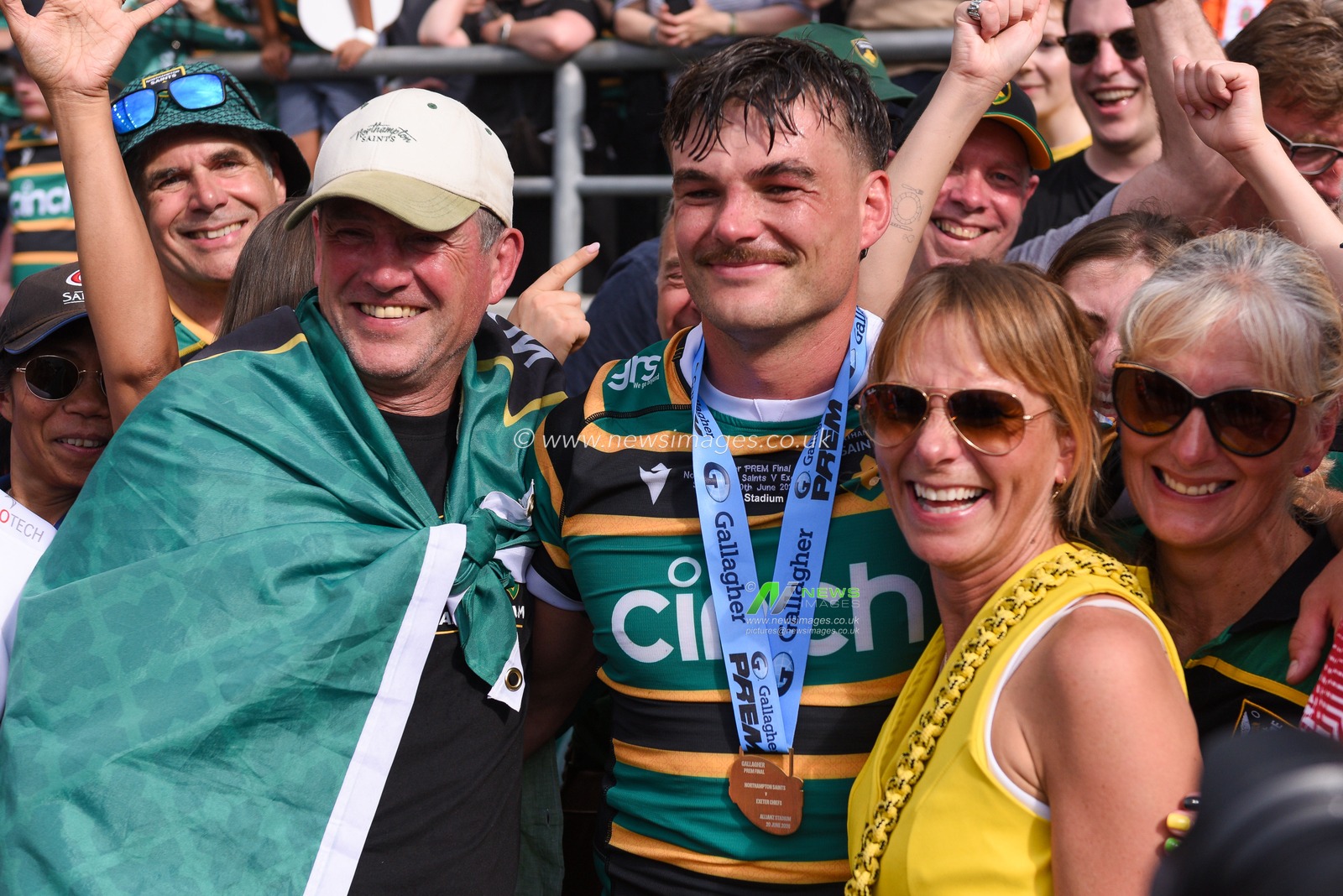 George Furbank of Northampton Saints celebrates with family following the Gallagher PREM Final match Northampton Saints vs Exeter Chiefs at Allianz Stadium, Twickenham, United Kingdom on 20 June 2026.

(Photo by Alex Williamson/News Images)