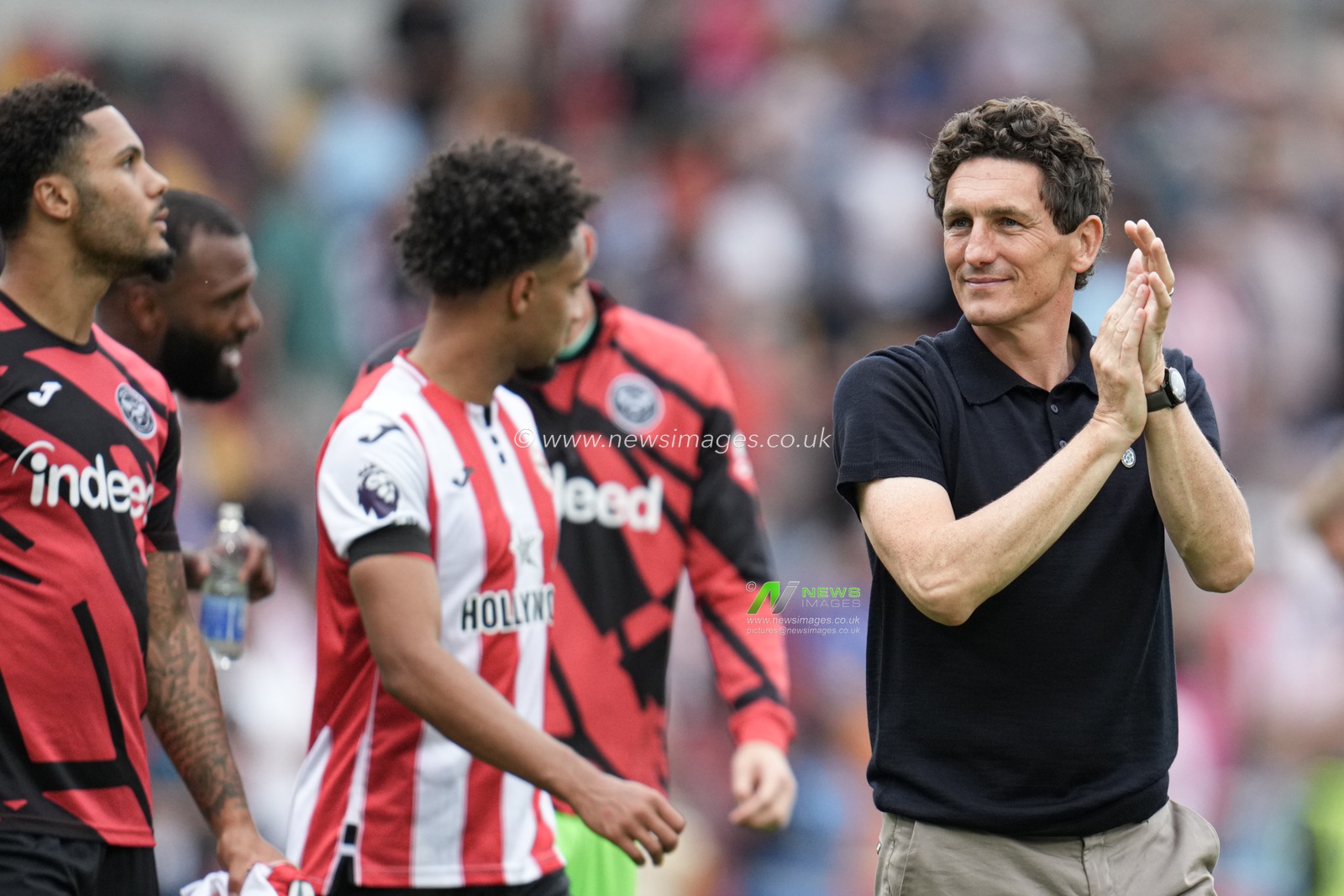 Keith Andrews manager of Brentford during the Premier League match Brentford vs Aston Villa at The Gtech Community Stadium, London, United Kingdom, 23rd August 2025

(Photo by Harvey Murphy/News Images)