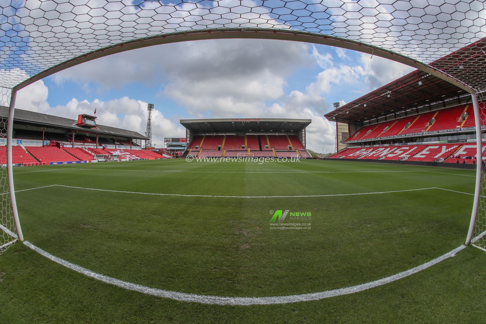 A general view of Oakwell during the Sky Bet League 1 match Barnsley vs Northampton Town at Oakwell, Barnsley, United Kingdom, 27th April 2024

(Photo by Alfie Cosgrove/News Images)