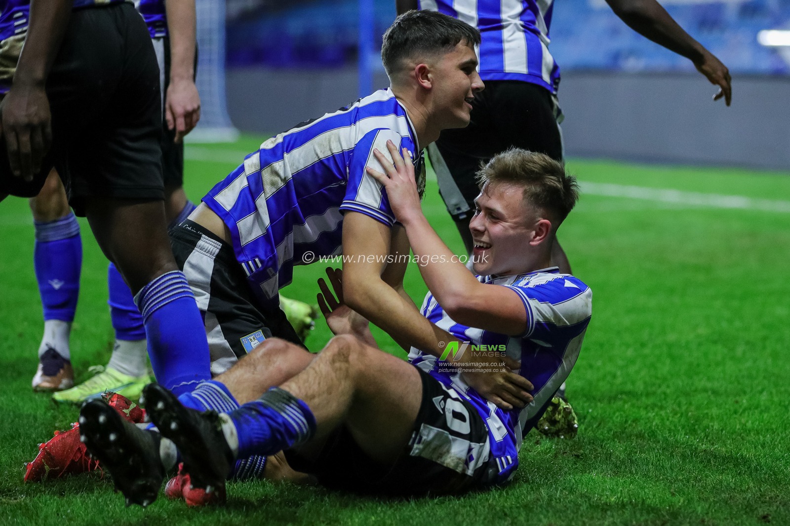 Rio Shipston #8 of Sheffield Wednesday celebrates his goal with Jarvis Thornton and makes the score 3-2 during the FA Youth Cup U18â€™s match Sheffield Wednesday U18's vs Leicester City U18's at Hillsborough, Sheffield, United Kingdom, 13th January 2023

(Photo by James Heaton/News Images)