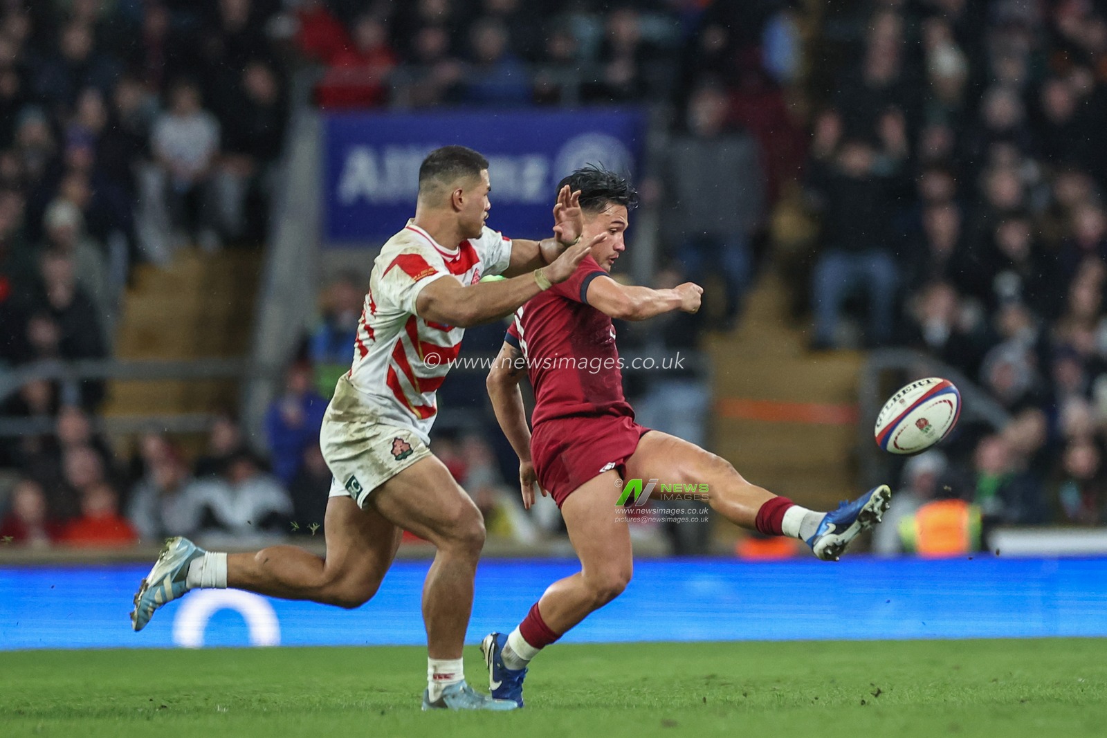 Marcus Smith of England kicks the ball up field during the Autumn Nations Series match England vs Japan at Allianz Stadium, Twickenham, United Kingdom, 24th November 2024

(Photo by Mark Cosgrove/News Images)
