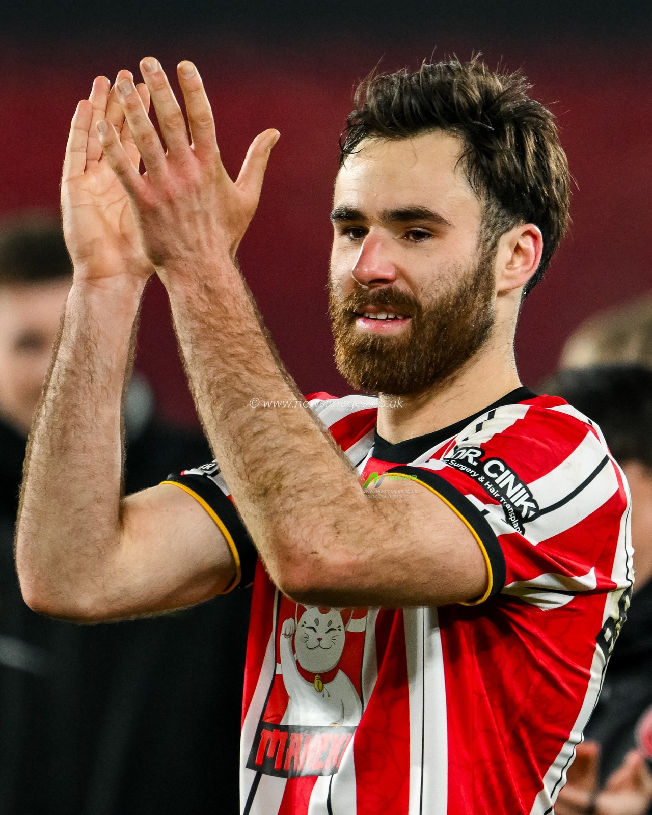 Ben Brereton Diaz of Sheffield United acknowledges the fans after the teams victory following the Sky Bet Championship match Sheffield United vs Middlesbrough at Bramall Lane, Sheffield, United Kingdom, 12th February 2025

(Photo by Craig Thomas/News Images)