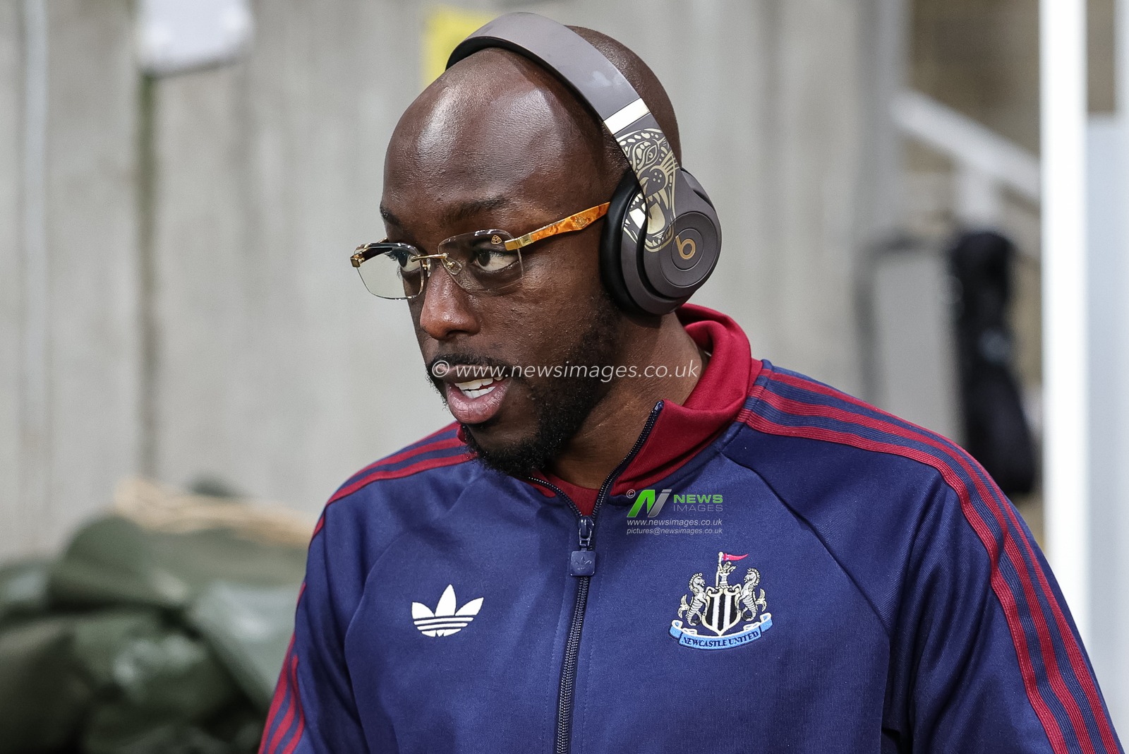 Yoane Wissa of Newcastle United arrives during the UEFA Champions League Knockout Round Play-offs Newcastle Untied vs Qarabag at St. James's Park, Newcastle, United Kingdom on 24 February 2026

(Photo by Mark Cosgrove/News Images)