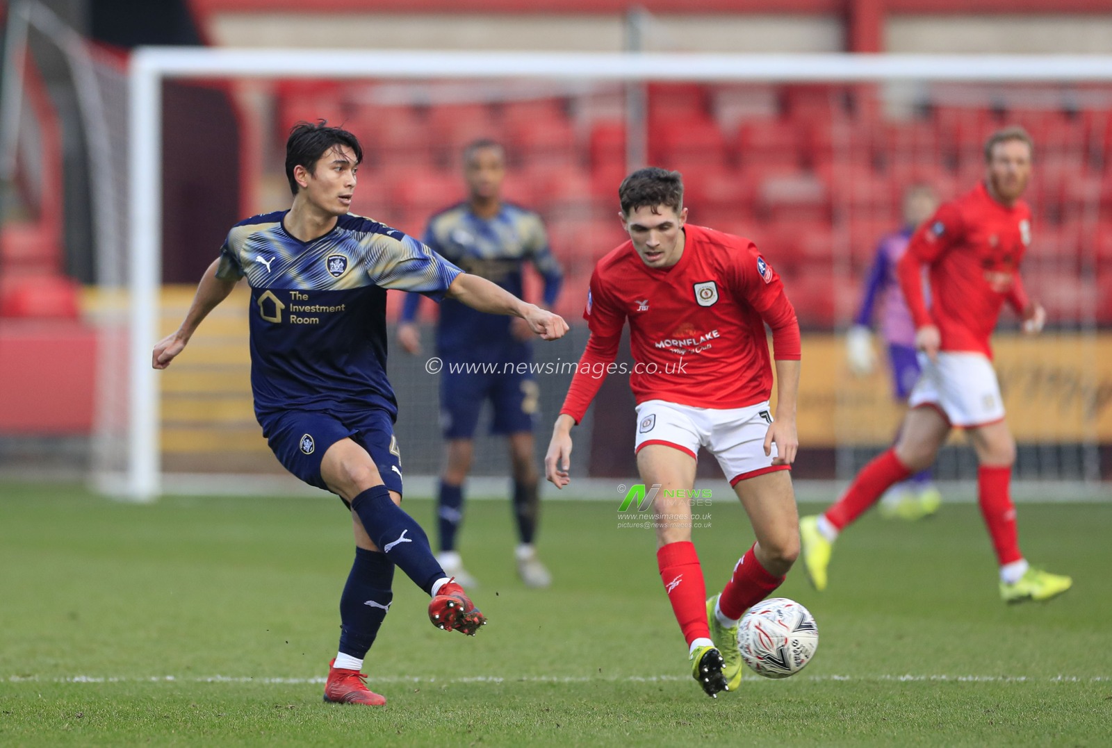 5th January 2020, Alexandra Stadium, Crewe, England; Emirates FA Cup, Crewe Alexandra v Barnsley : Kenny Dougall (4) of Barnsley passes the ball

Credit: Conor Molloy/News Images