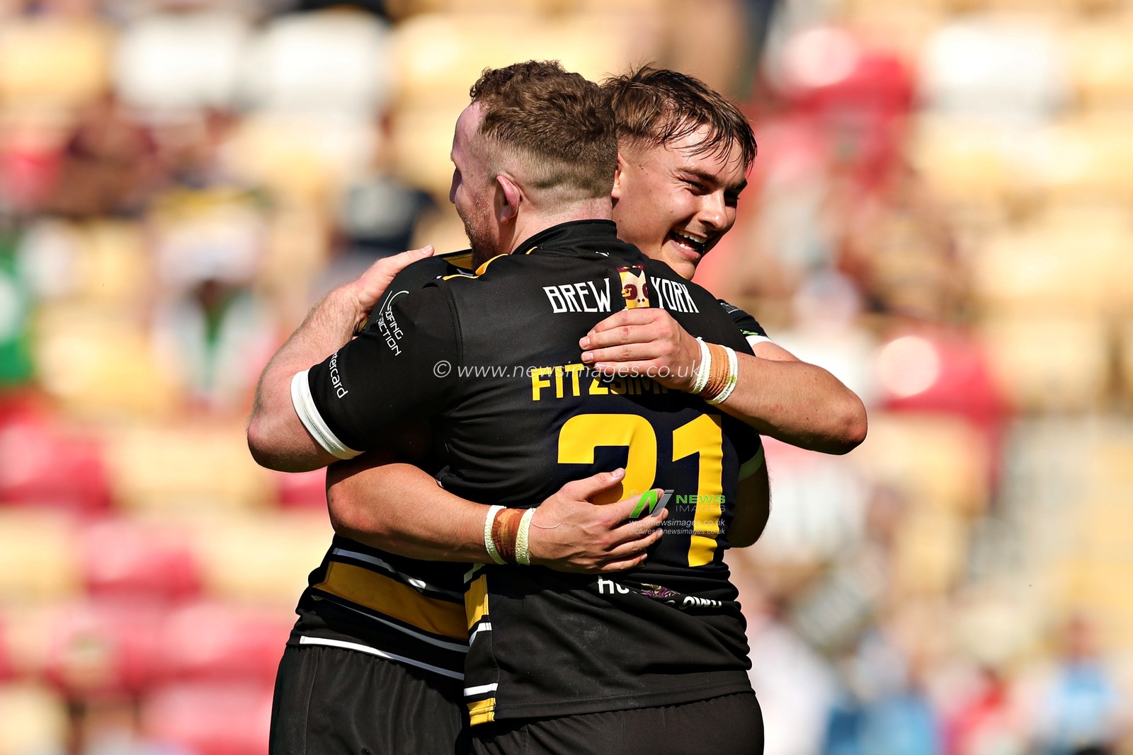 Connor Fitzsimmons of York Knights RLFC celebrates his try with Oli Field of York Knights RLFC during the Betfred Championship match York City Knights vs Featherstone Rovers at LNER Community Stadium, York, United Kingdom, 29th June 2025(Photo by Sam Eaden/News Images)