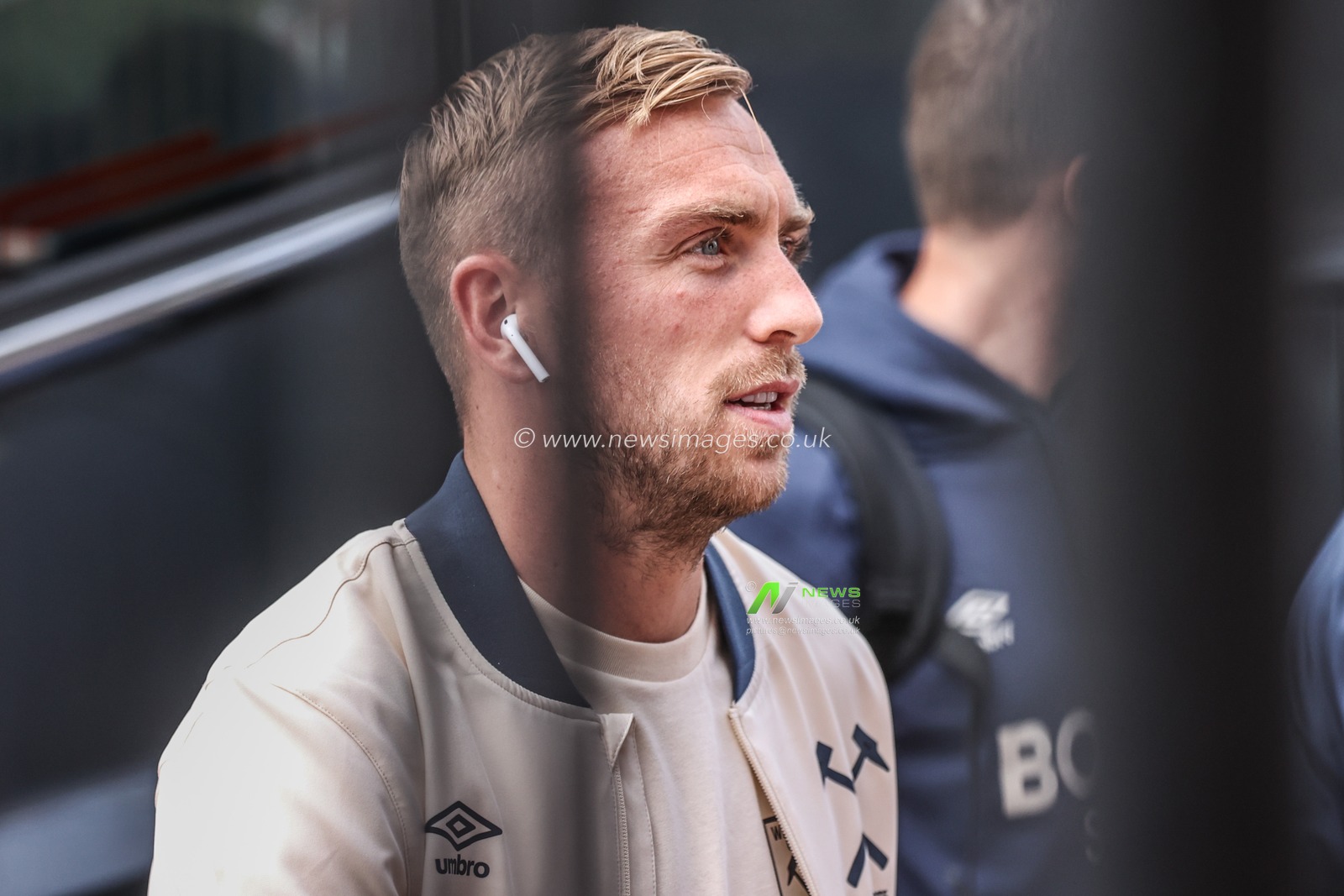 Jarrod Bowen West Ham United arrives during the Premier League match Sunderland vs West Ham United at Stadium Of Light, Sunderland, United Kingdom, 16th August 2025

(Photo by Alfie Cosgrove/News Images)