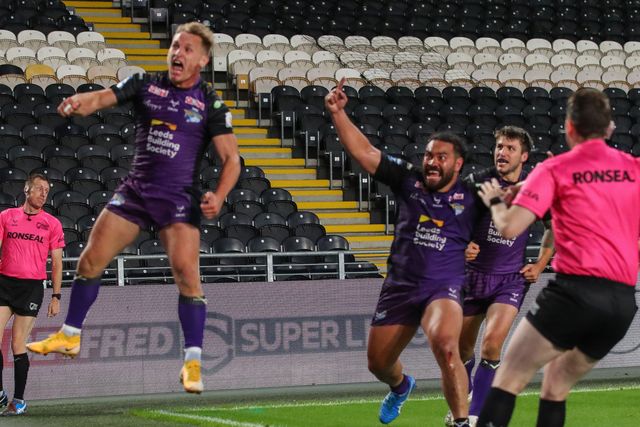 Betfred Super League Hull FC v Leeds Rhinos