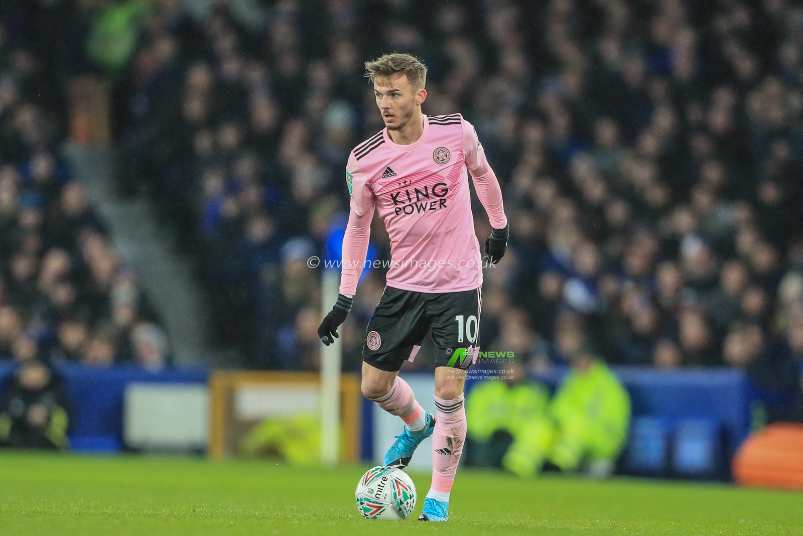 18th December 2019, Goodison Park, Liverpool, England; Carabao Cup, Everton v Leicester City : James Maddison (10) of Leicester City with the ball during the game

Credit: Mark Cosgrove/News Images