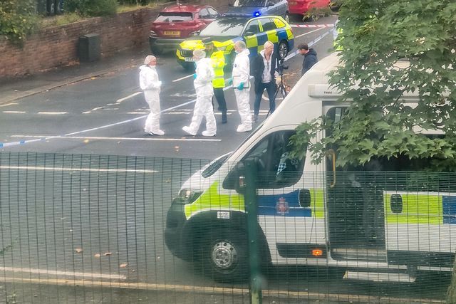 Police at the scene during the Manchester synagogue attack at Manchester Synagogue, Manchester, United Kingdom, 2nd October 2025

Photo: anonymous/News Images