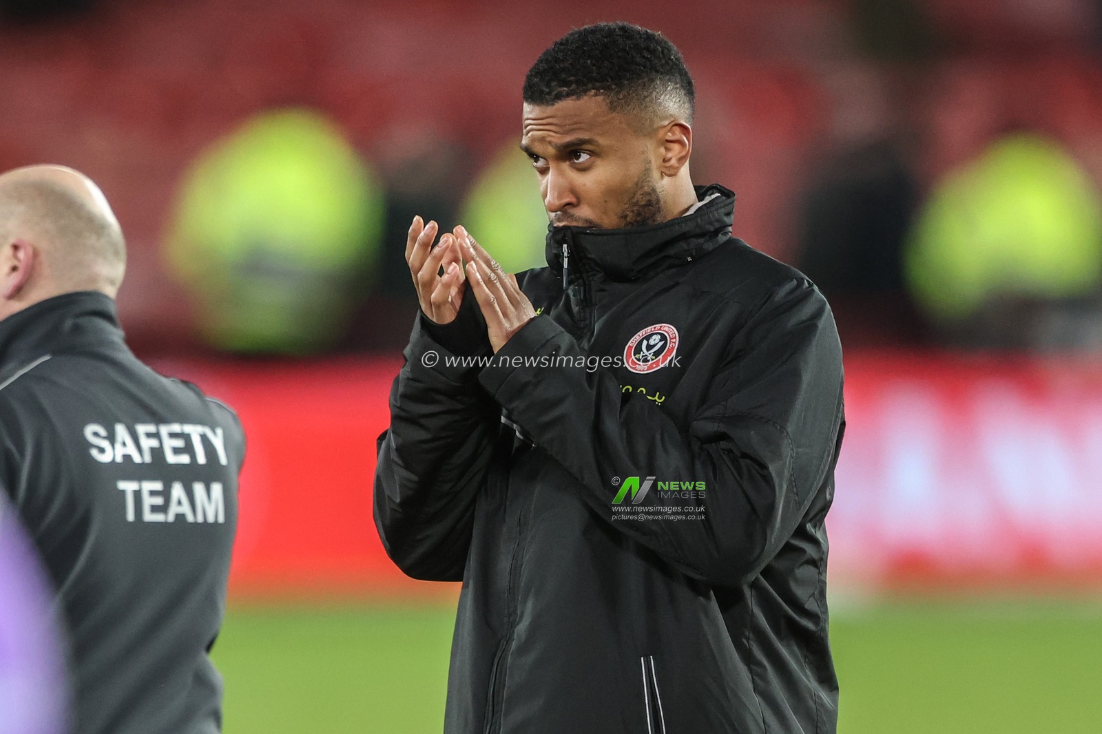 Tyrese Campbell of Sheffield United applauds the fans after the game during the Sky Bet Championship match Sheffield United vs Bristol City at Bramall Lane, Sheffield, United Kingdom, 11th March 2025

(Photo by Alfie Cosgrove/News Images)