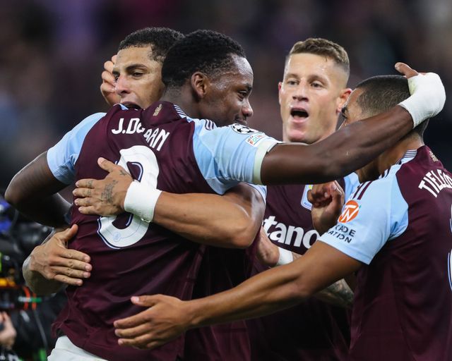 Aston Villa players celebrate their teams win after the UEFA Champions League League Stage match Aston Villa vs Bayern Munich at Villa Park, Birmingham, United Kingdom, 2nd October 2024

(Photo by Gareth Evans/News Images)
