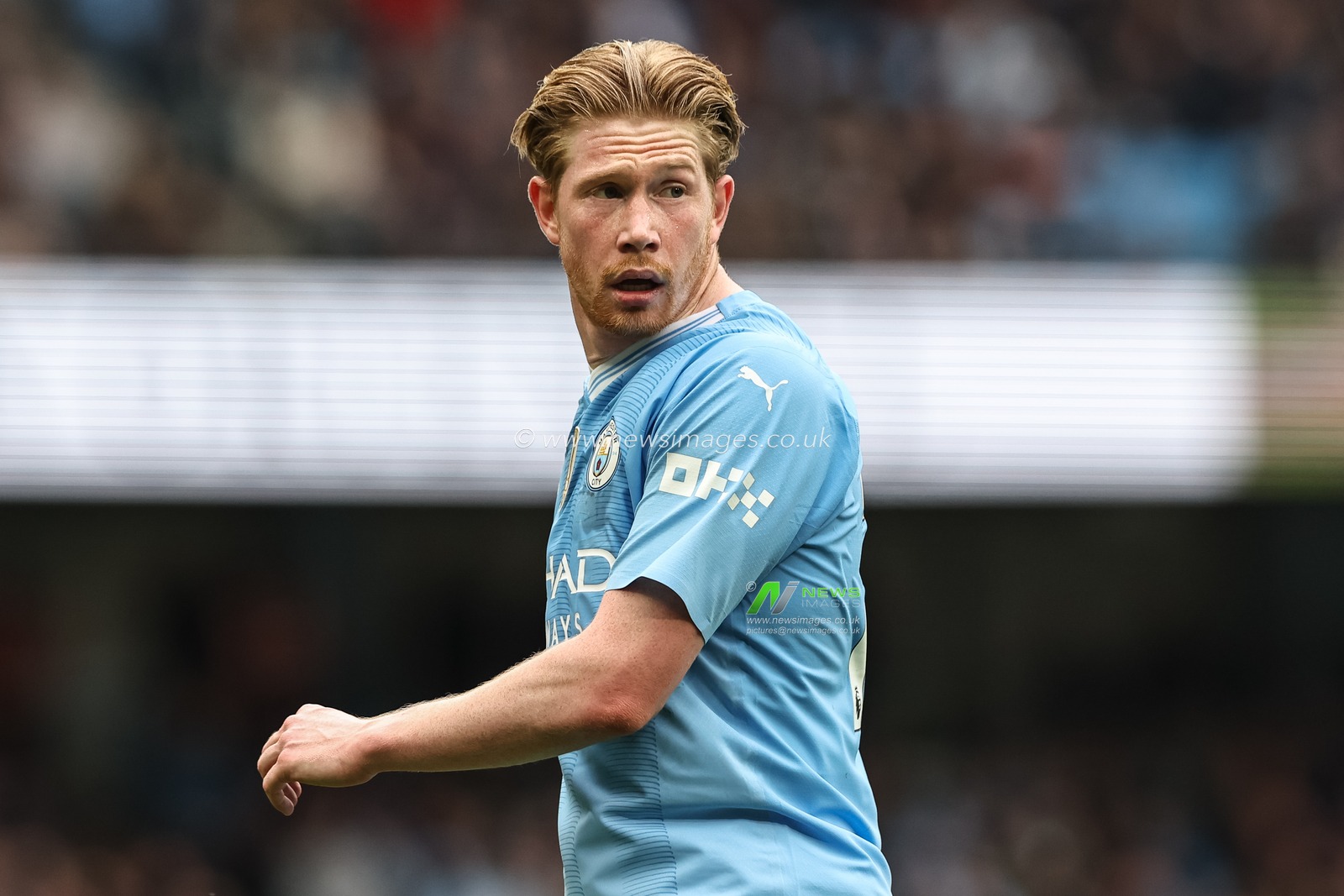 Kevin De Bruyne of Manchester City looks on during the Premier League match Manchester City vs Wolverhampton Wanderers at Etihad Stadium, Manchester, United Kingdom, 4th May 2024

(Photo by Mark Cosgrove/News Images)