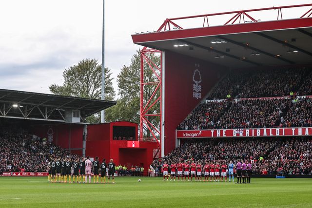 The fans, staff and players pay their respects to Colin Addison and Willie Young during the Premier League match Nottingham Forest vs Manchester United at City Ground, Nottingham, United Kingdom, 1st November 2025

(Photo by Alfie Cosgrove/News Images)

*** GER AUT SUI OUT ***