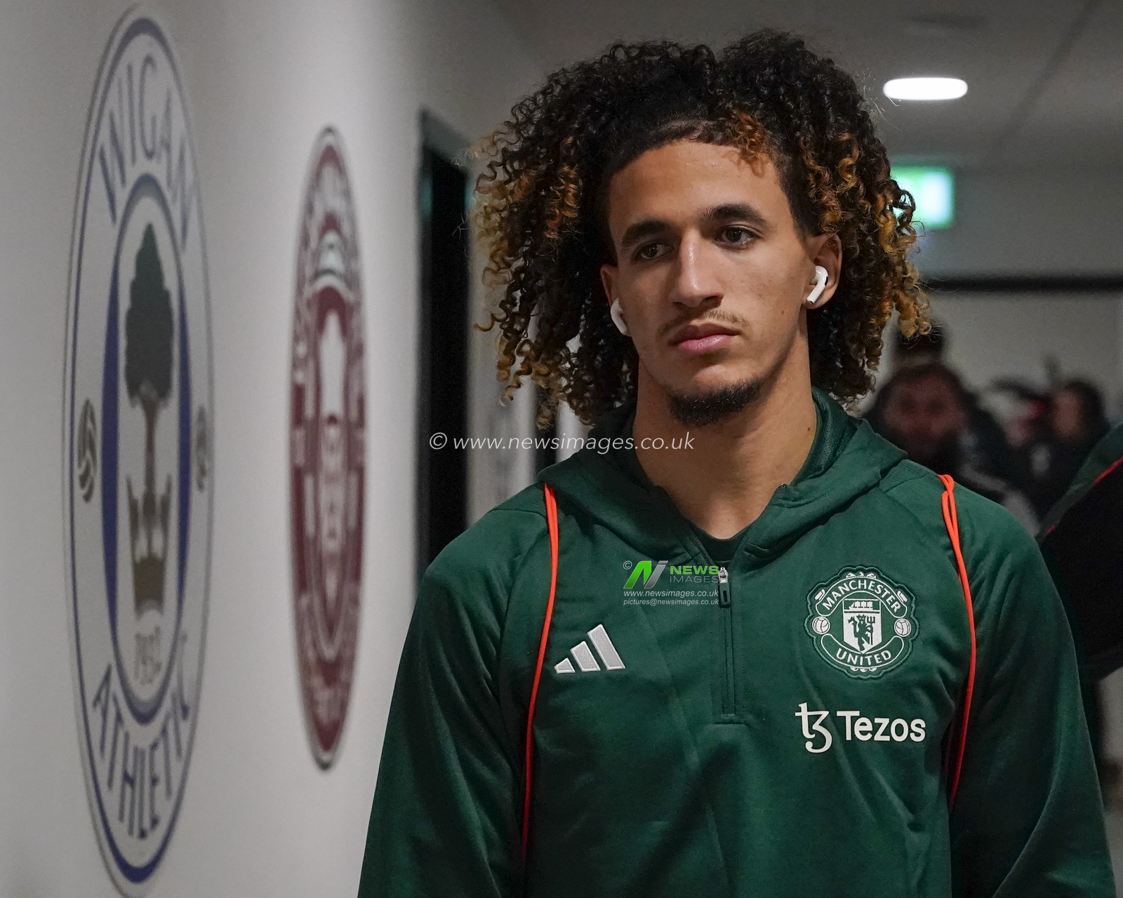Hannibal Mejbri of Manchester United arrives at the stadium before the Emirates FA Cup Third Round match Wigan Athletic vs Manchester United at DW Stadium, Wigan, United Kingdom, 8th January 2024

(Photo by Steve Flynn/News Images)