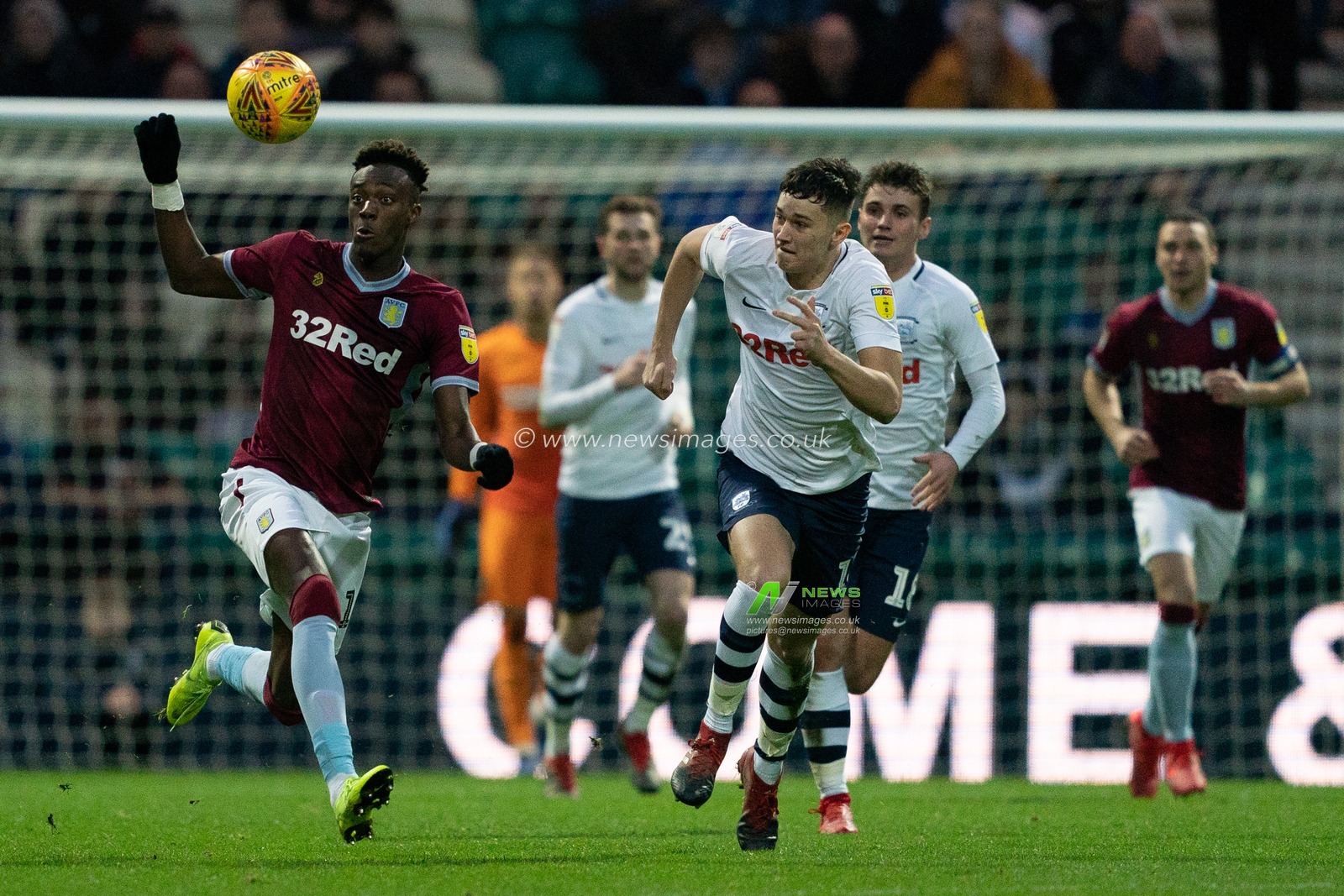 Aston Villa's Tammy Abraham vies for possession with Preston North End's Jordan Storey

29th December 2018, Deepdale, Preston, England; Sky Bet Championship, Preston North End vs Aston Villa ; 


Credit: Terry Donnelly/News Images

English Football League images are subject to DataCo Licence