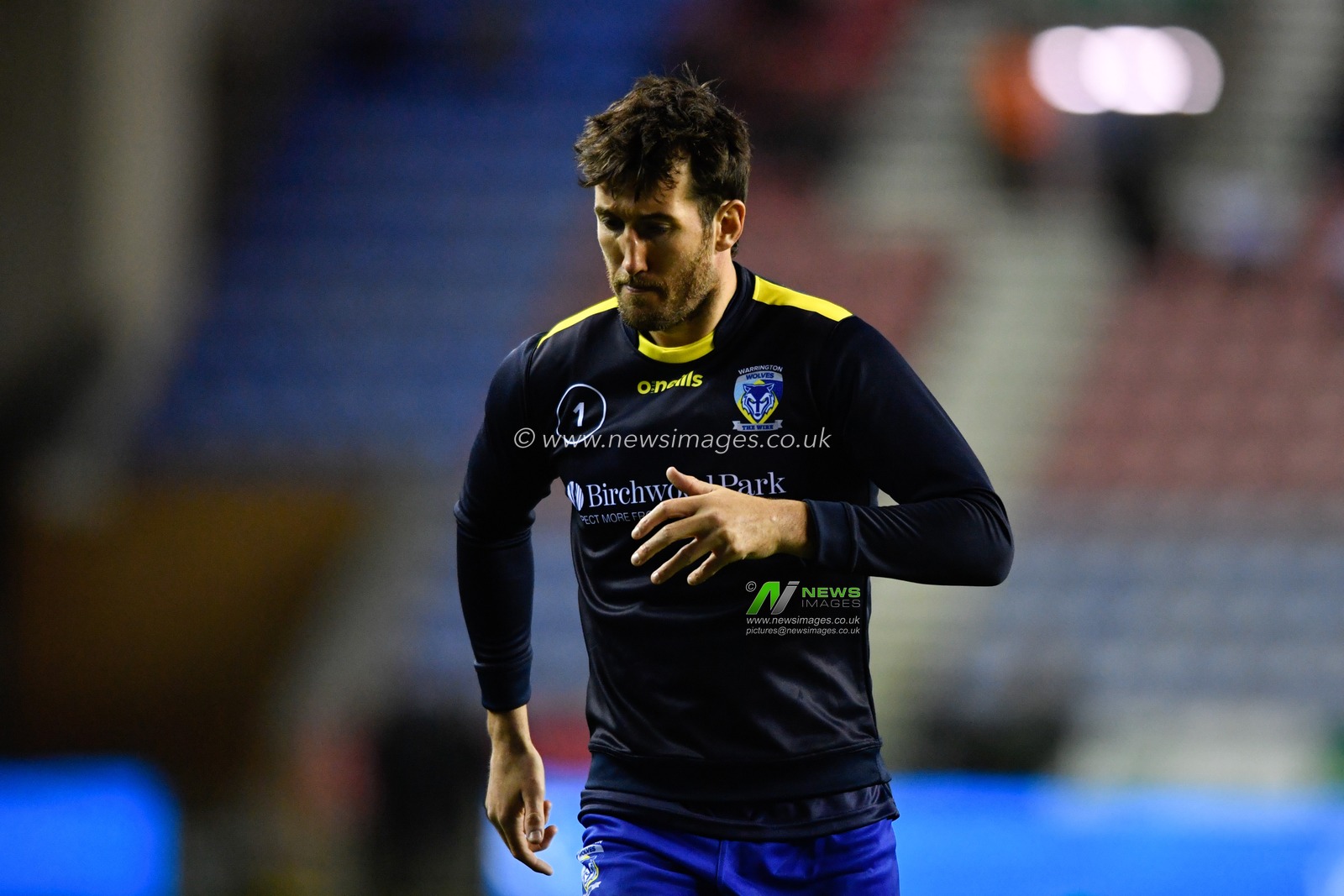 30th January 2020, DW Stadium, Wigan, England; Betfred Super League, Wigan Warriors v Warrington Wolves : Stefan Ratchford (1) of Warrington Wolves warming up