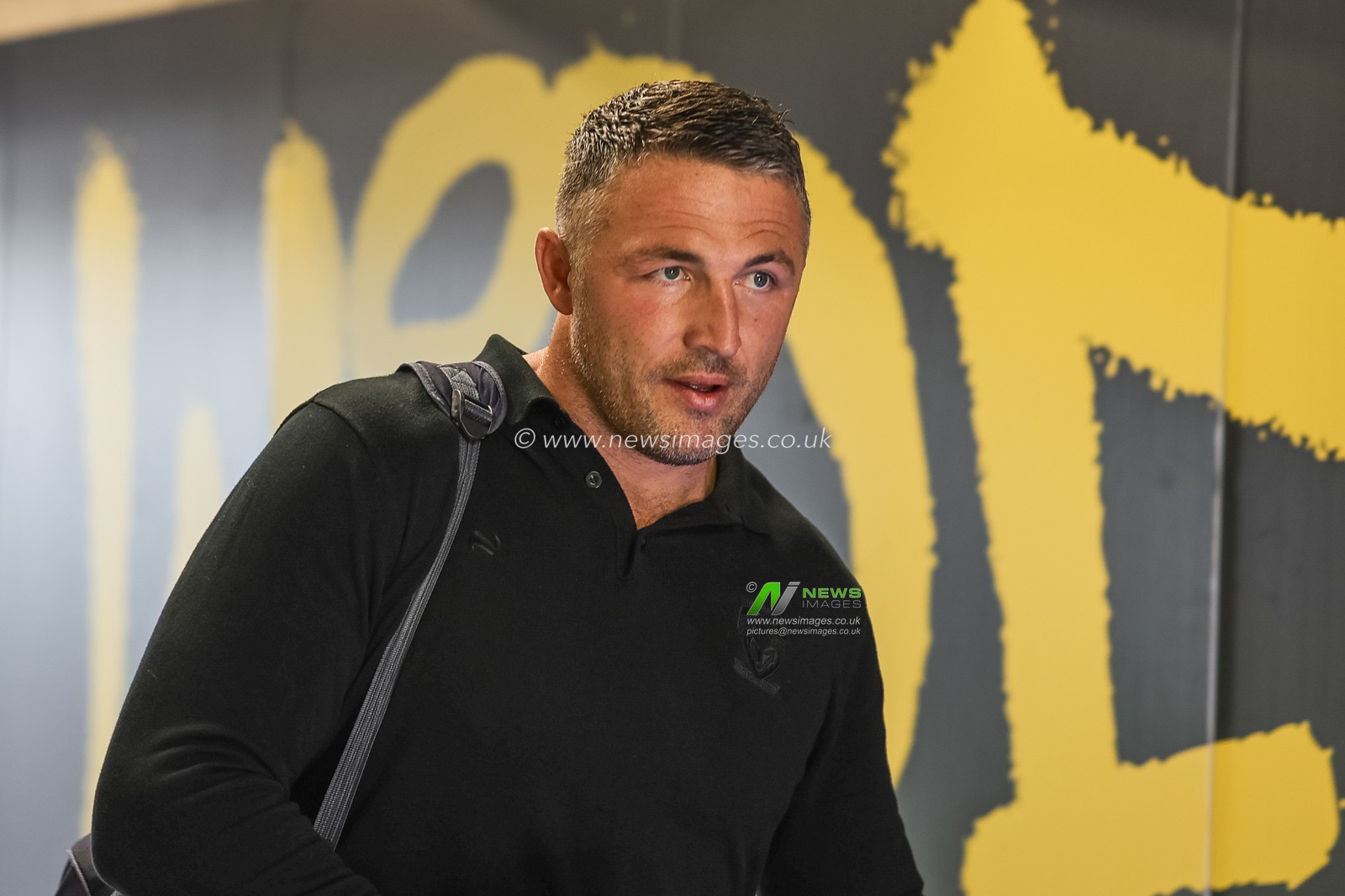 Sam Burgess Head Coach of Warrington Wolves arrives during the Betfred Super League Round 25 match Warrington Wolves vs Leigh Leopards at Halliwell Jones Stadium, Warrington, United Kingdom, 6th September 2025

(Photo by Mark Cosgrove/News Images)