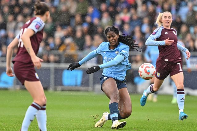 Khadija Shaw of Manchester City Women shoots on goal during the Barclays Women's Super League match Manchester City Women vs Aston Villa Women at Joie Stadium, Manchester, United Kingdom, 20th October 2024

(Photo by Cody Froggatt/News Images)
