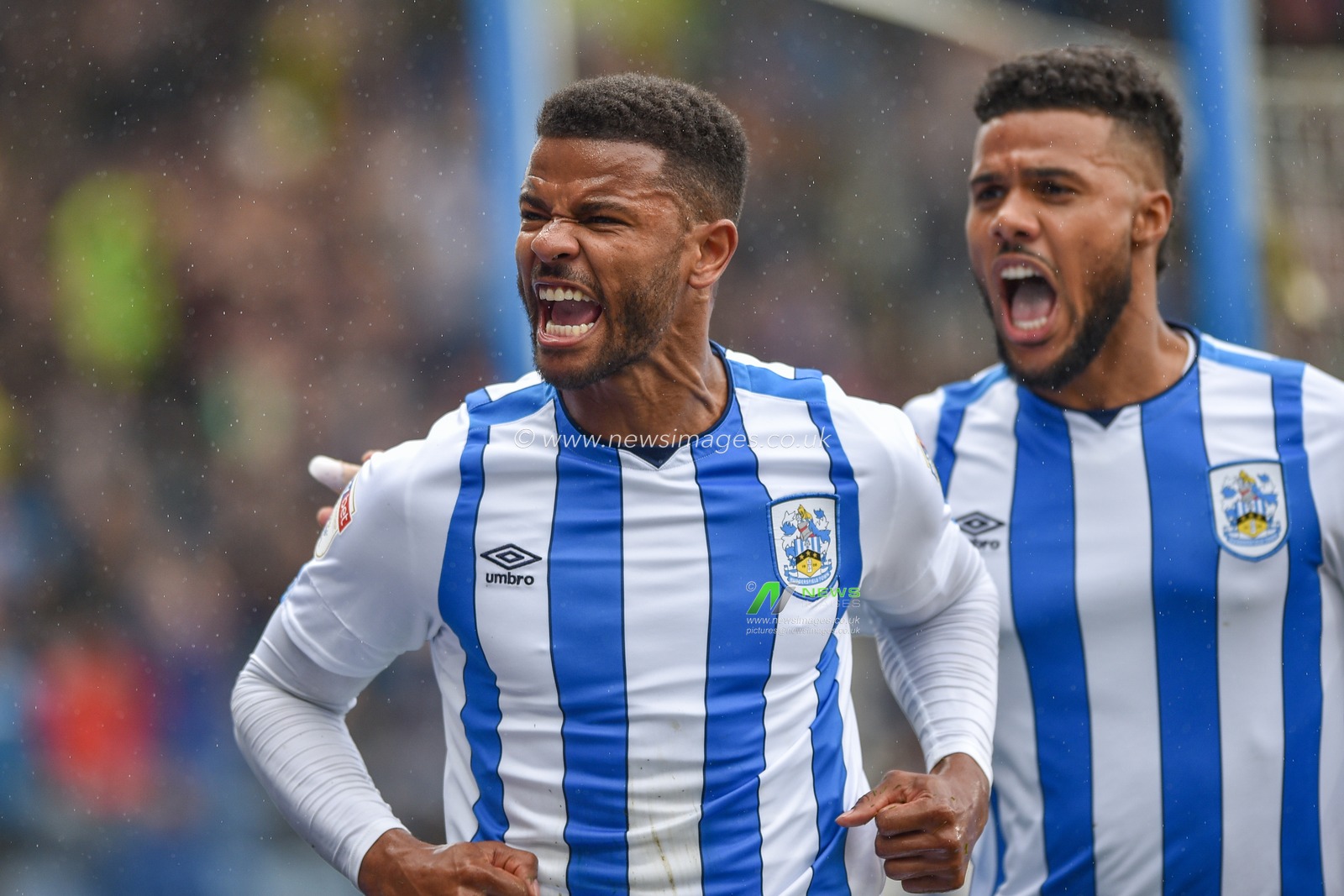 28th September 2019, John Smith's Stadium, Huddersfield, England; Sky Bet Championship, Huddersfield Town v Millwall :Fraizer Campbell (22) of Huddersfield Town celebrates his first goal for his hometown club.

Credit: Dean Williams/News Images